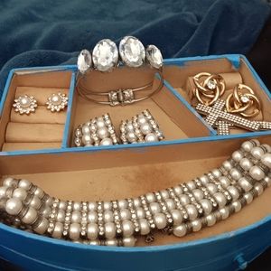 Womens Jewelry